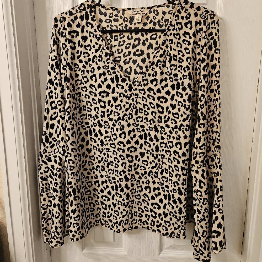 Leopard Print Long Sleeve Top